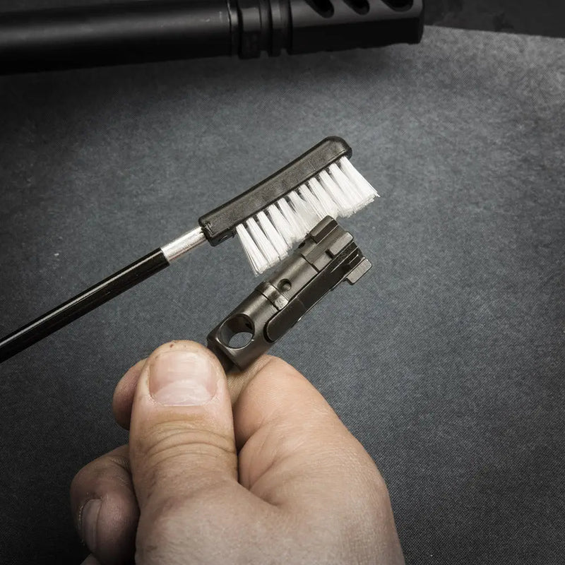 Load image into Gallery viewer, Gun Boss AR-15 Cleaning Kit REAL AVID
